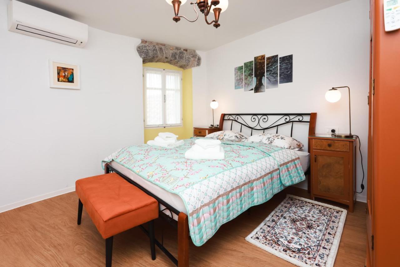Apartmani Nad Voltun Kastav Exterior foto